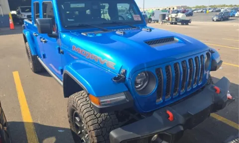 Photos of 2023 Jeep Gladiator Mojave for sale in El Paso, TX at RightDrive - El Paso