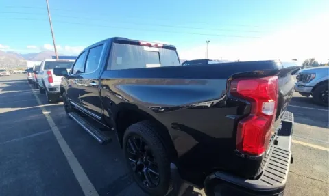 More photos of 2023 Chevrolet Silverado 1500 High Country at RightDrive - El Paso, TX