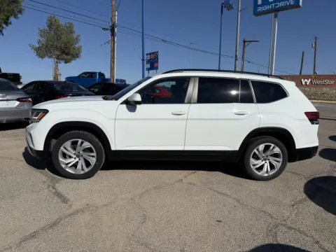More photos of 2022 Volkswagen Atlas 3.6L V6 SE w/Technology at RightDrive - El Paso, TX
