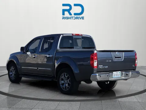 More photos of 2019 Nissan Frontier SL at RightDrive - 9315 Montana, TX