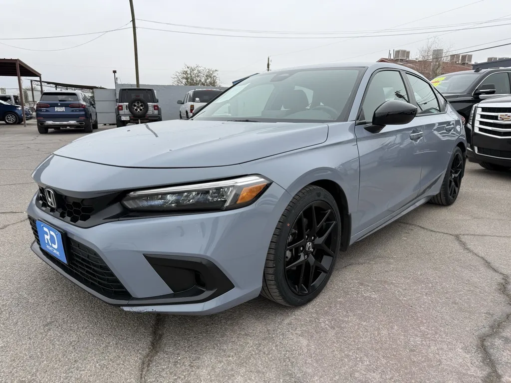 2024 Honda Civic Sport photo 4