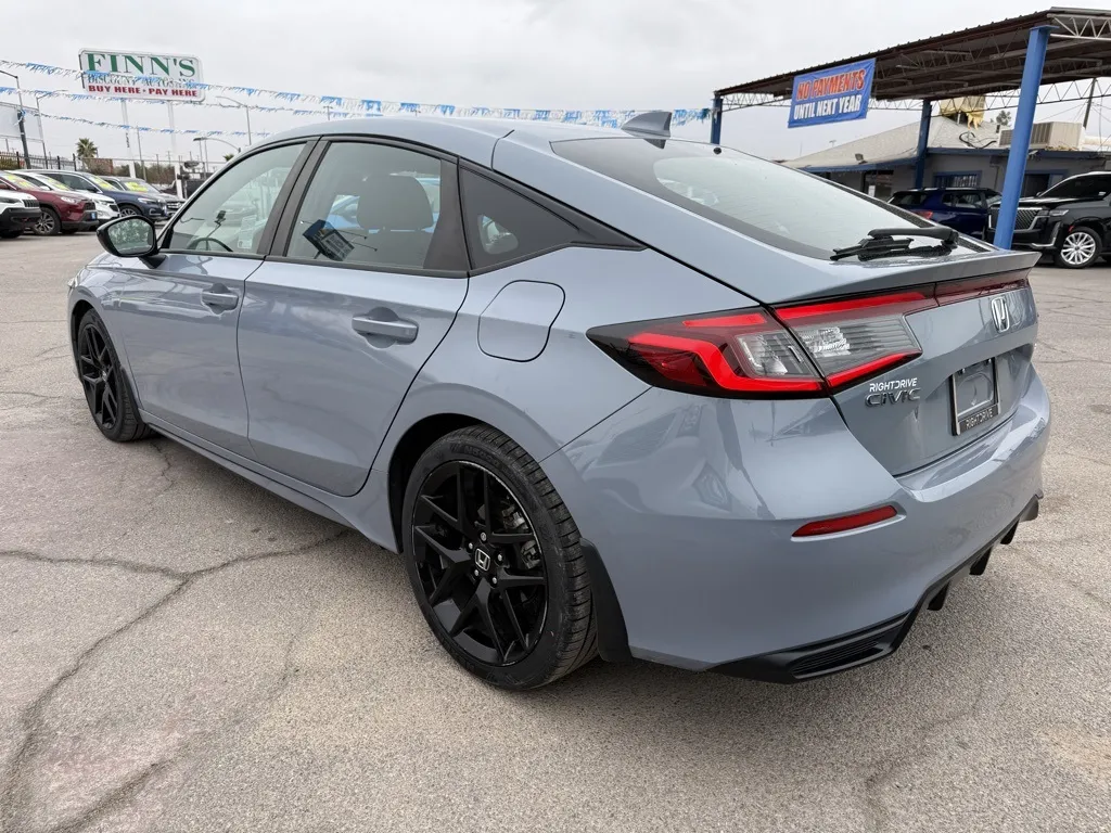 2024 Honda Civic Sport photo 3