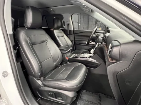 More photos of 2023 Ford Explorer Limited at Parkline Motors, UT