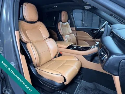 More photos of 2023 Lincoln Aviator Plug-In Hybrid Black Label Grand Touring at Parkline Motors, UT