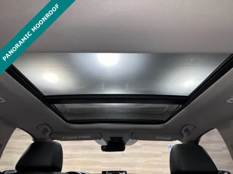 More photos of 2024 Honda Pilot Touring at Parkline Motors, UT