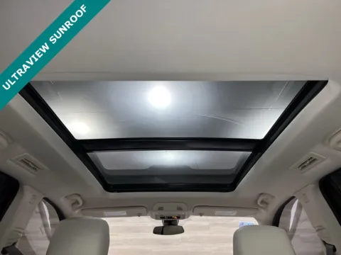 More photos of 2022 Cadillac XT6 Premium Luxury at Parkline Motors, UT