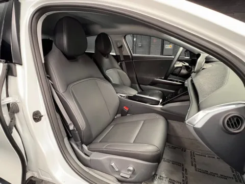 More photos of 2025 Lucid Air Touring at Parkline Motors, UT