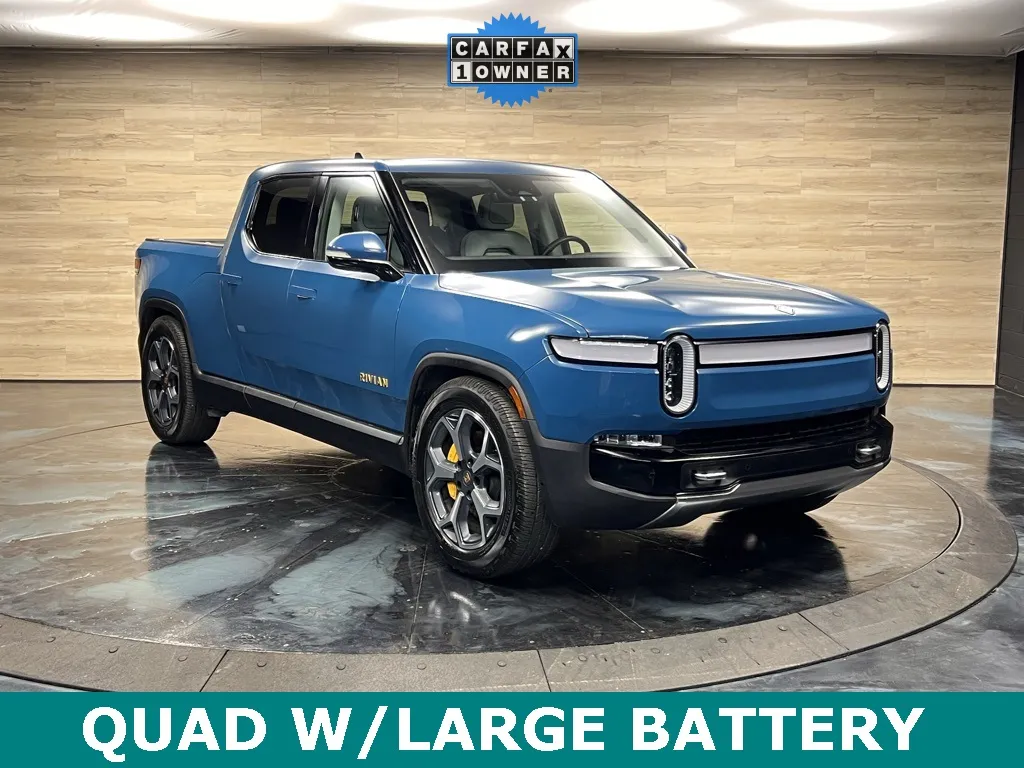 2022 Rivian R1T Adventure's photo