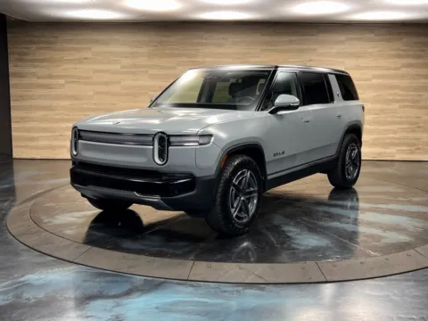 More photos of 2025 Rivian R1S Adventure at Parkline Motors, UT