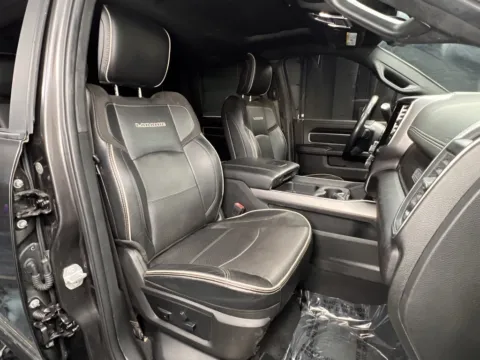 More photos of 2022 Ram 3500 Laramie at Parkline Motors, UT