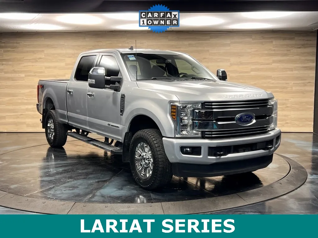 2019 Ford F-250 Super Duty Lariat's photo