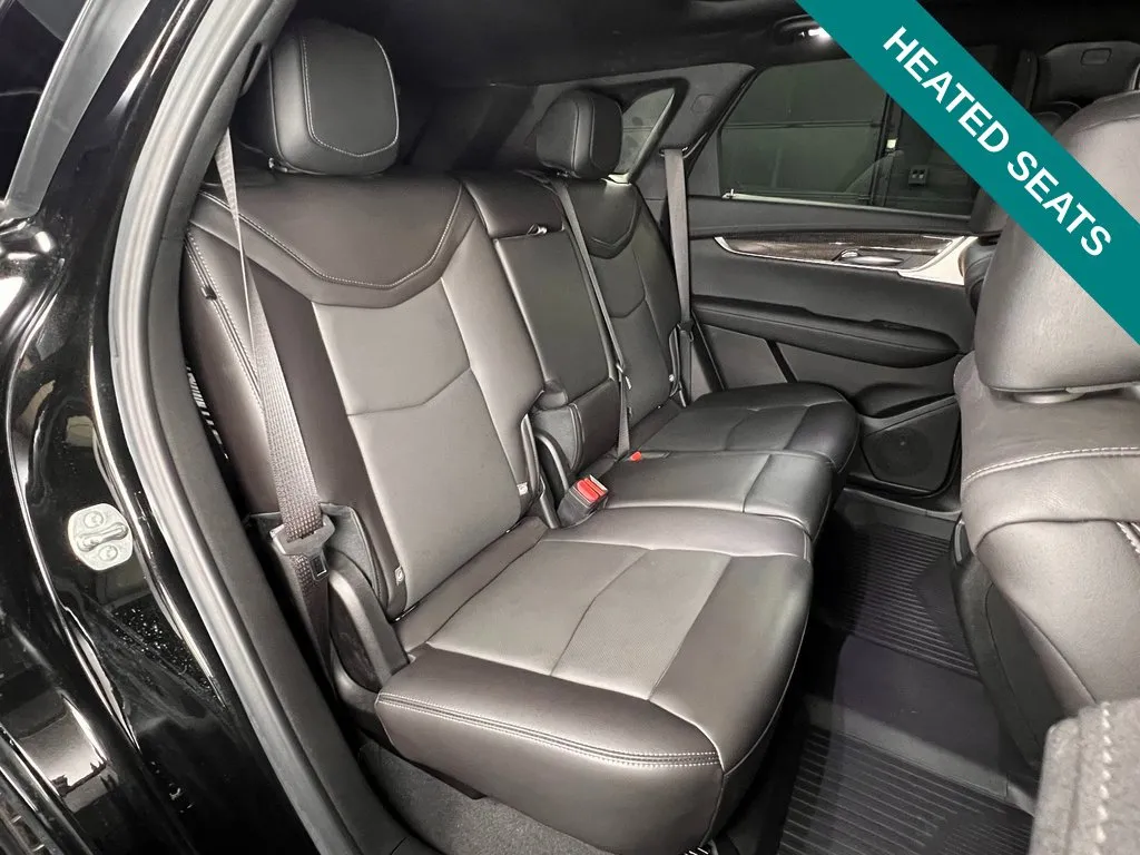 Cadillac XT5 photo 11