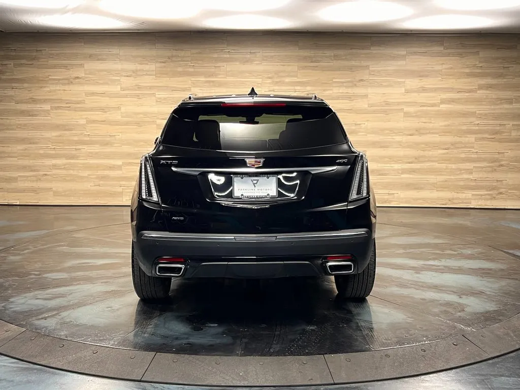 Cadillac XT5 photo 22