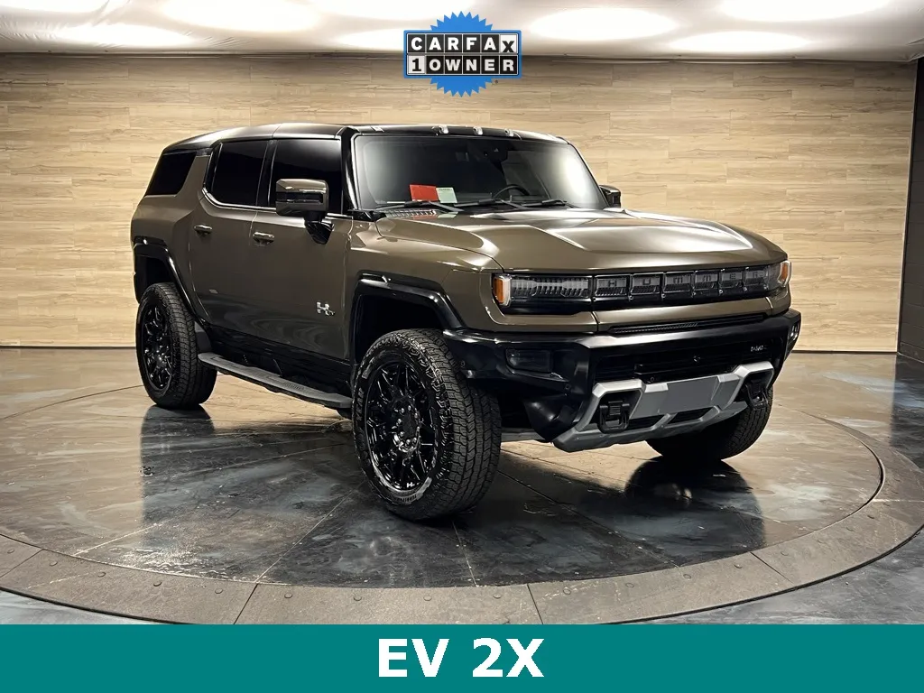 2024 GMC HUMMER EV 2X's photo