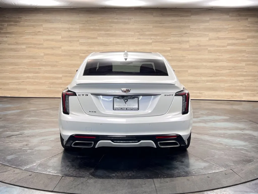 Cadillac CT5 photo 27