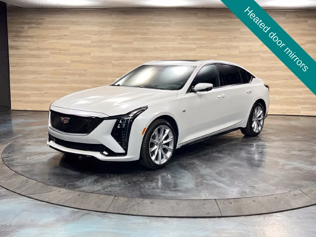 Cadillac CT5 photo 6