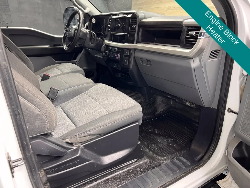 Ford F-250SD photo 9
