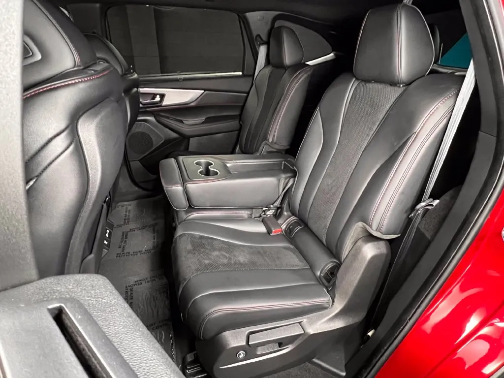 Acura MDX photo 22