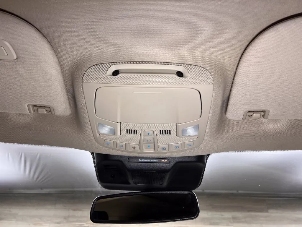 Ford Expedition MAX photo 17