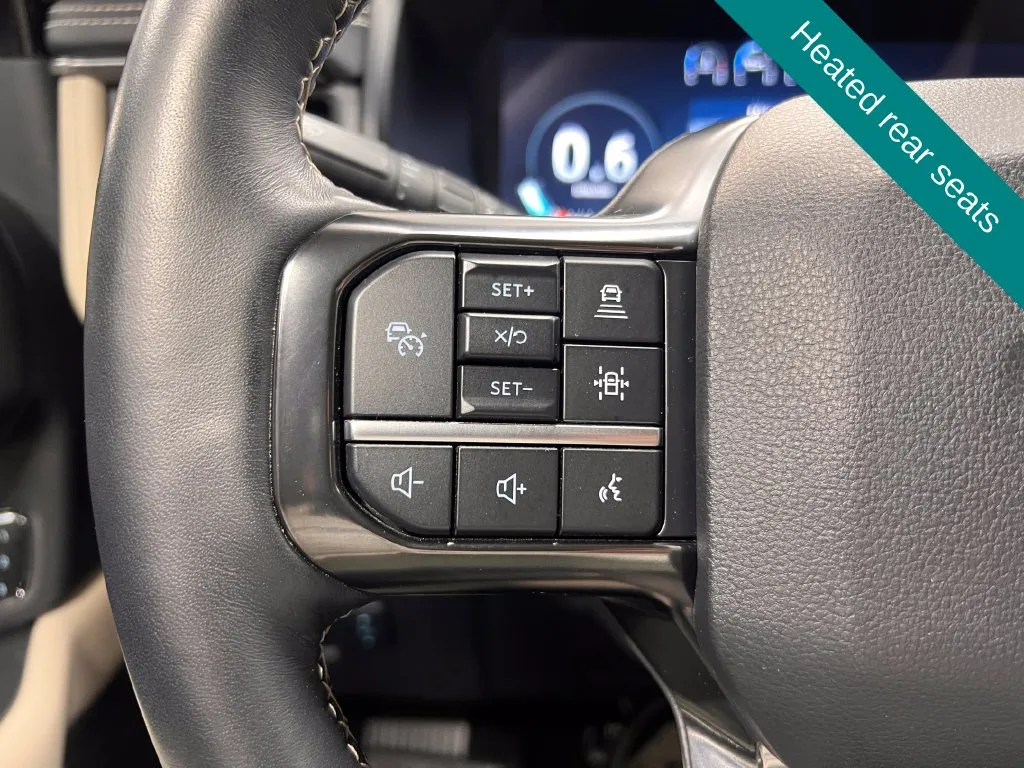 Ford Expedition MAX photo 10
