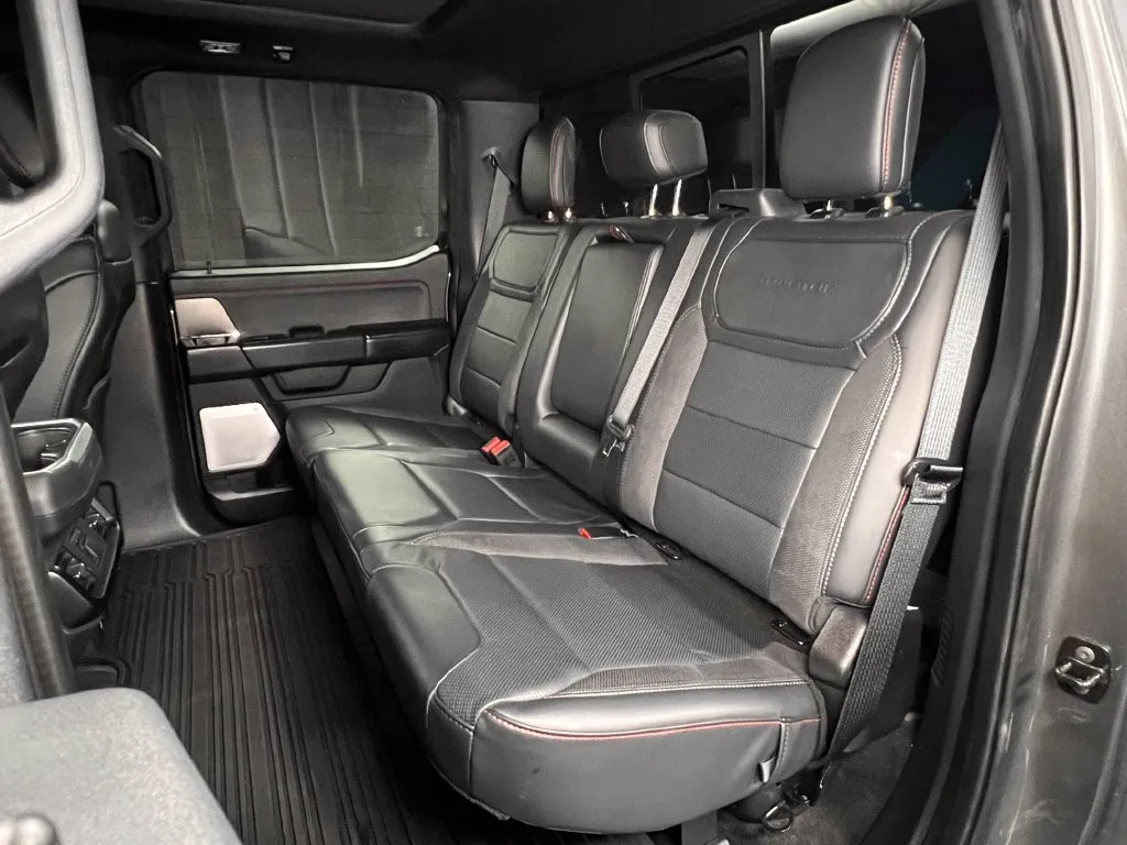 Ford F-150 photo 22