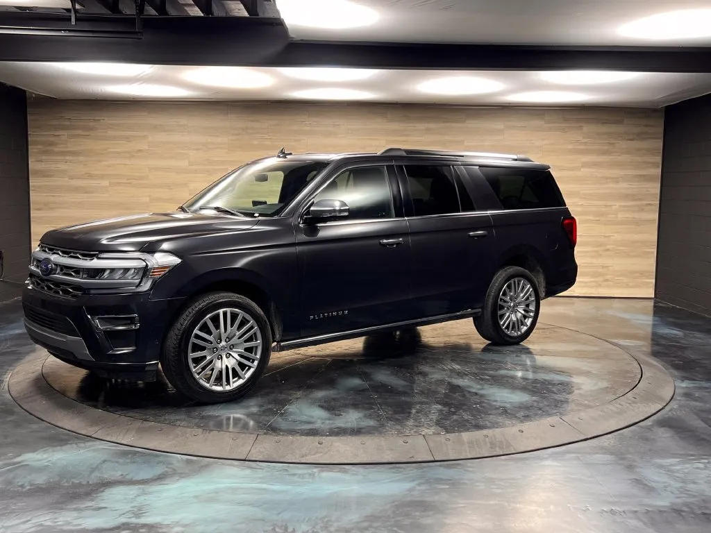 Ford Expedition MAX photo 6