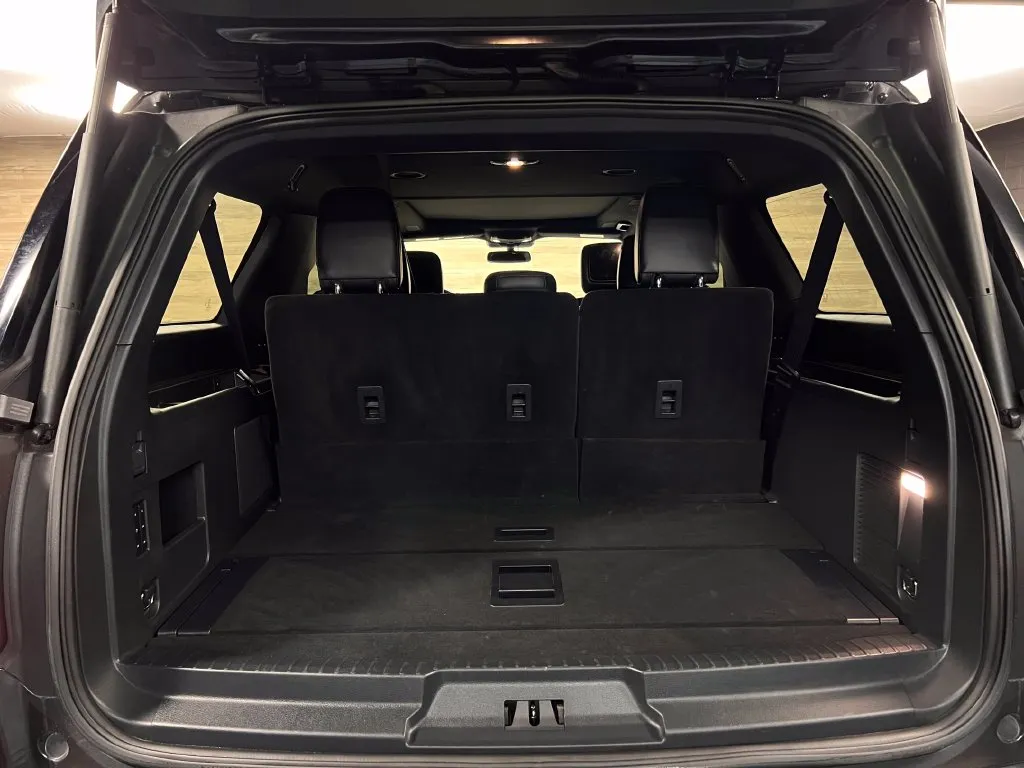Ford Expedition MAX photo 21