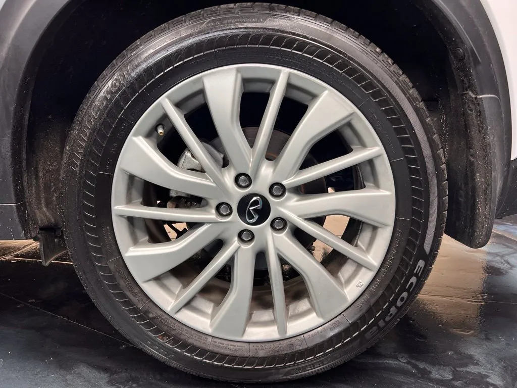 Infiniti QX50 photo 7