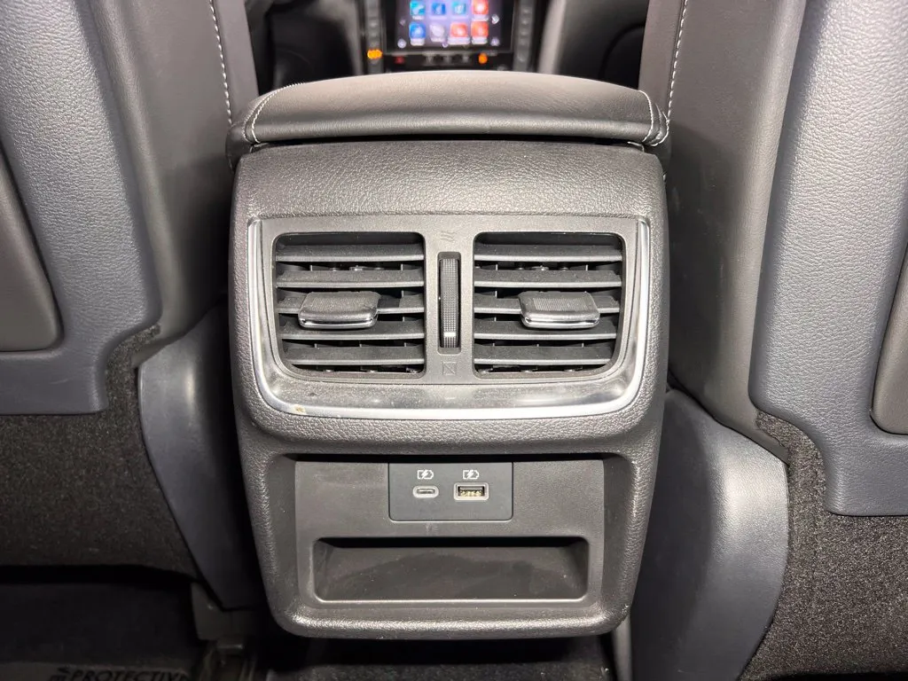 Infiniti QX50 photo 18