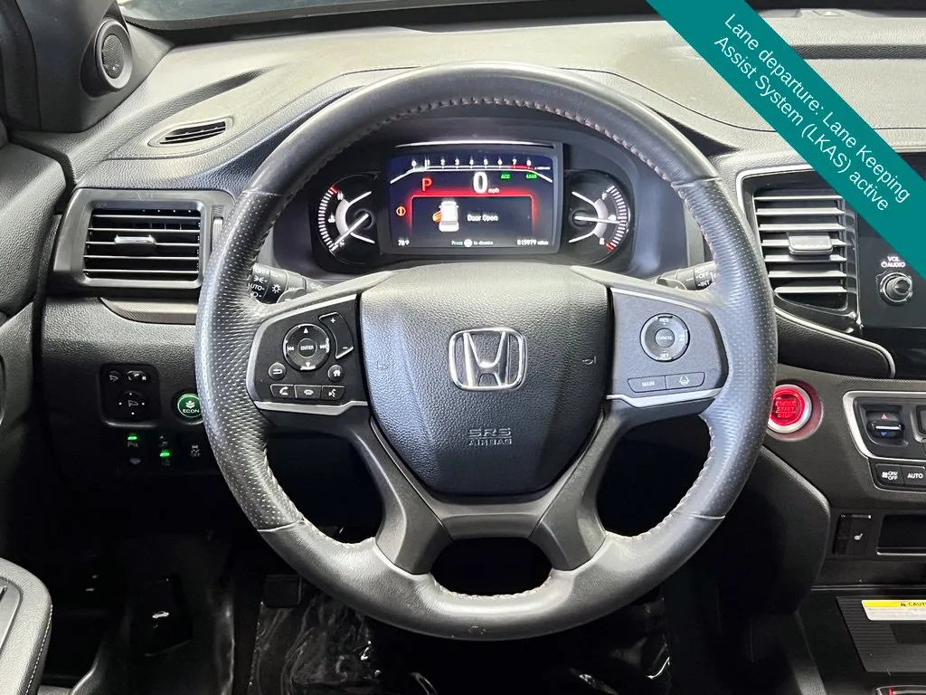 Honda Passport photo 9