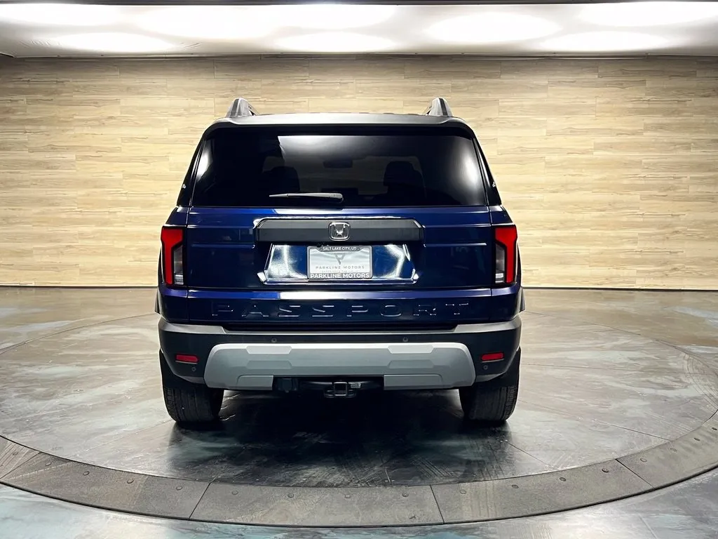 Honda Passport photo 17