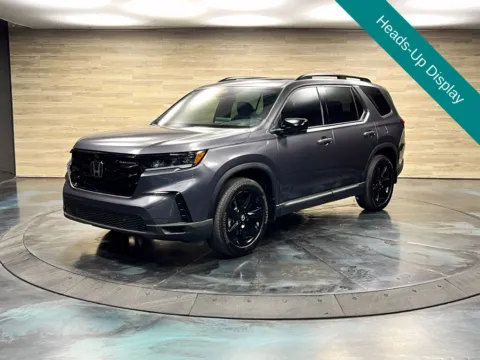 More photos of 2025 Honda Pilot Black Edition at Parkline Motors, UT