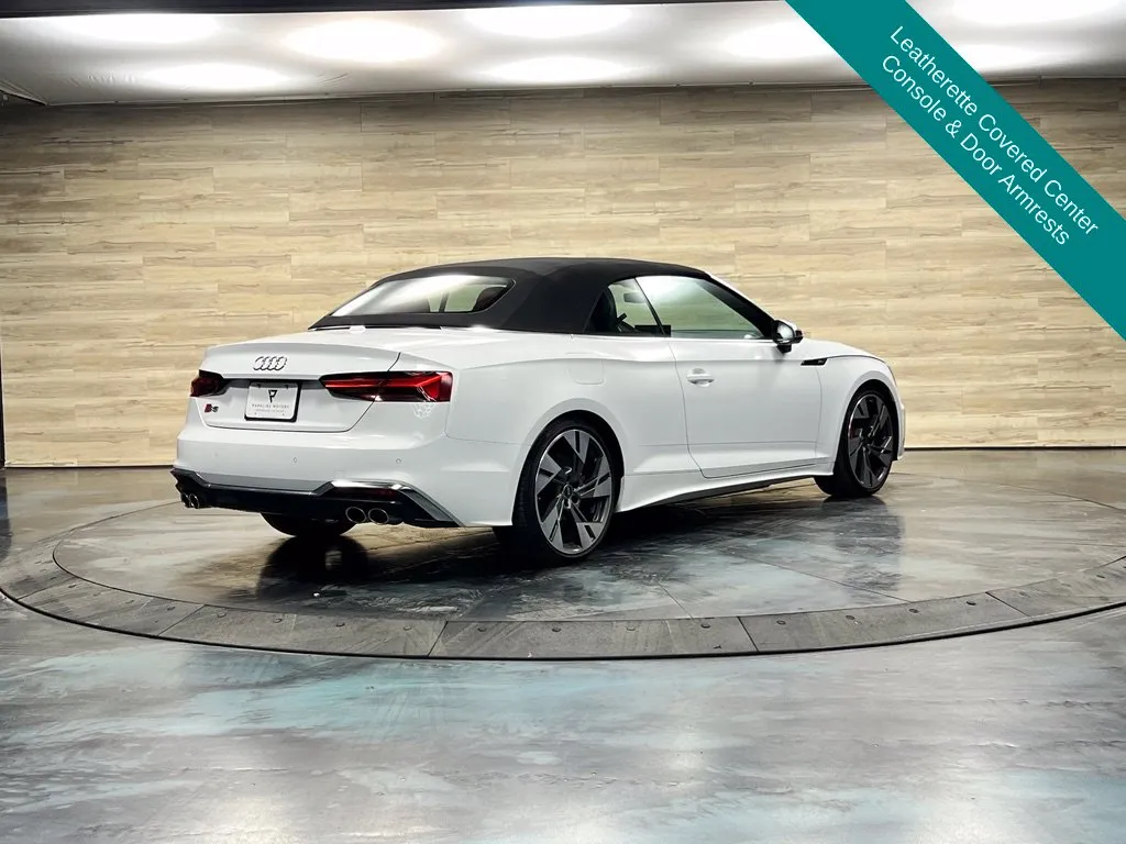 Audi S5 photo 21
