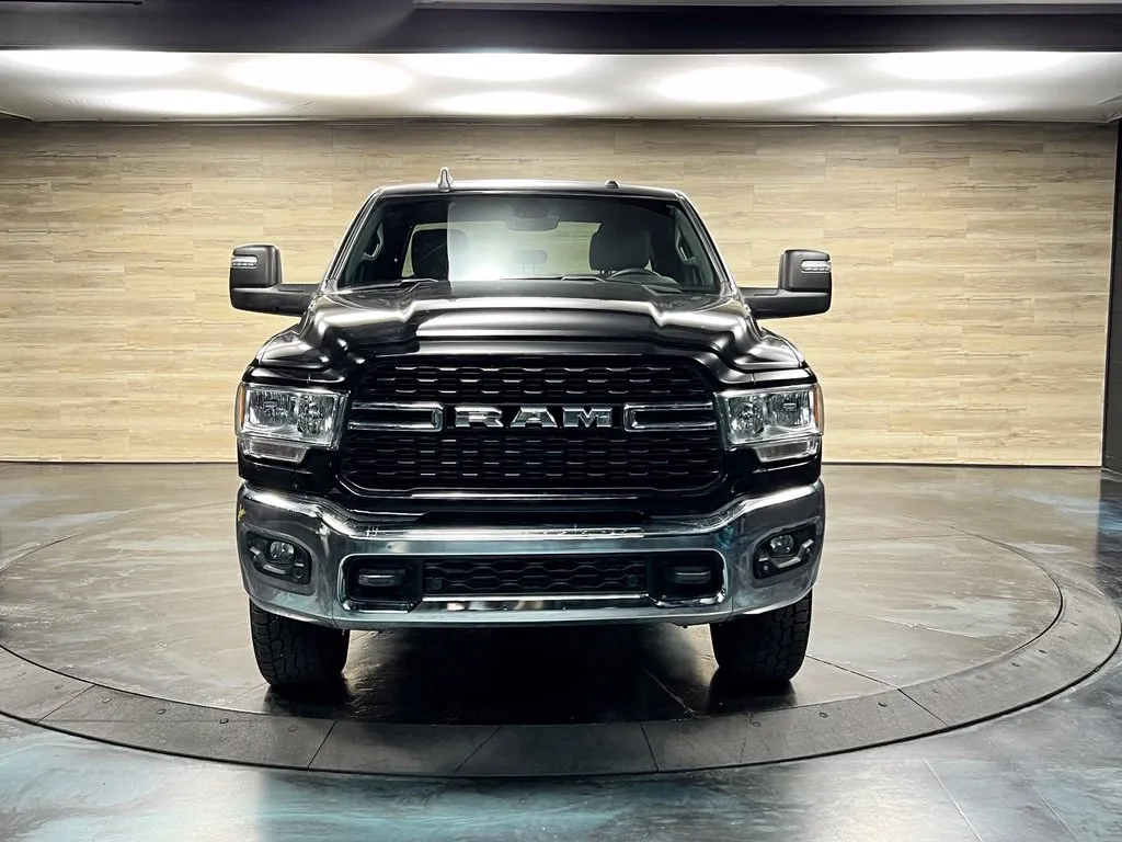 Ram 3500 photo 8