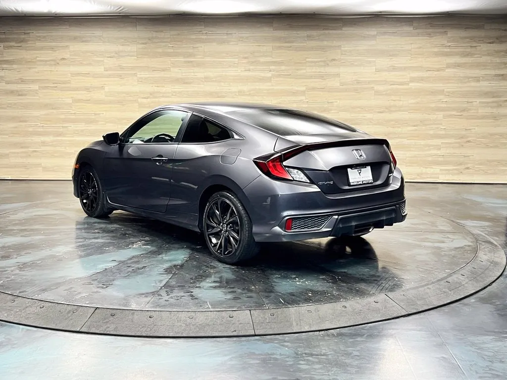 Honda Civic photo 11