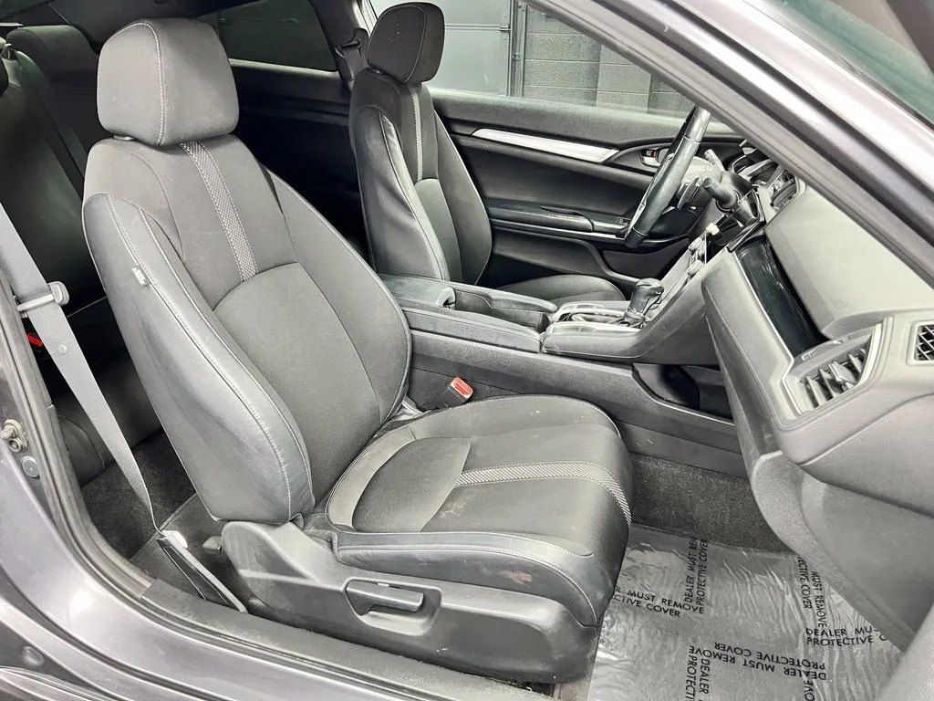 Honda Civic photo 7