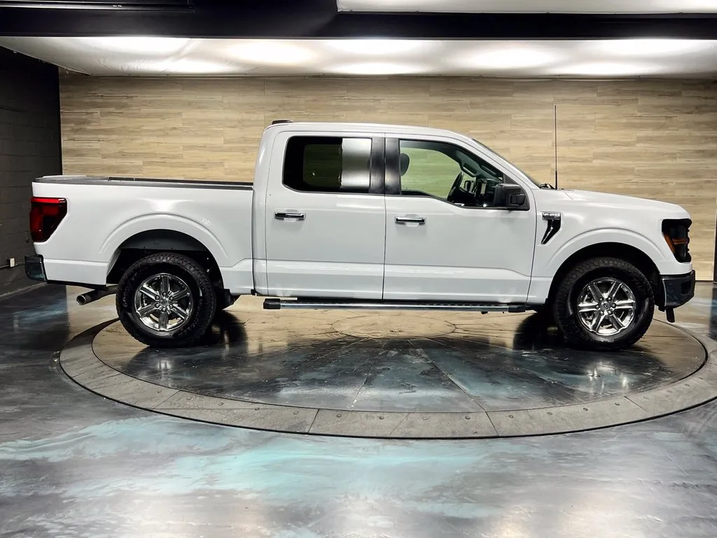 Ford F-150 photo 17