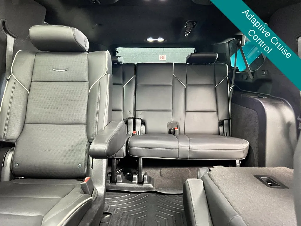 Cadillac Escalade ESV photo 18