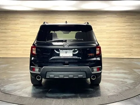 Honda Passport photo 17