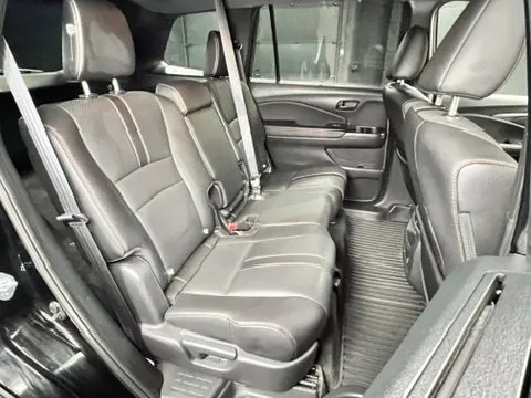 Honda Passport photo 16