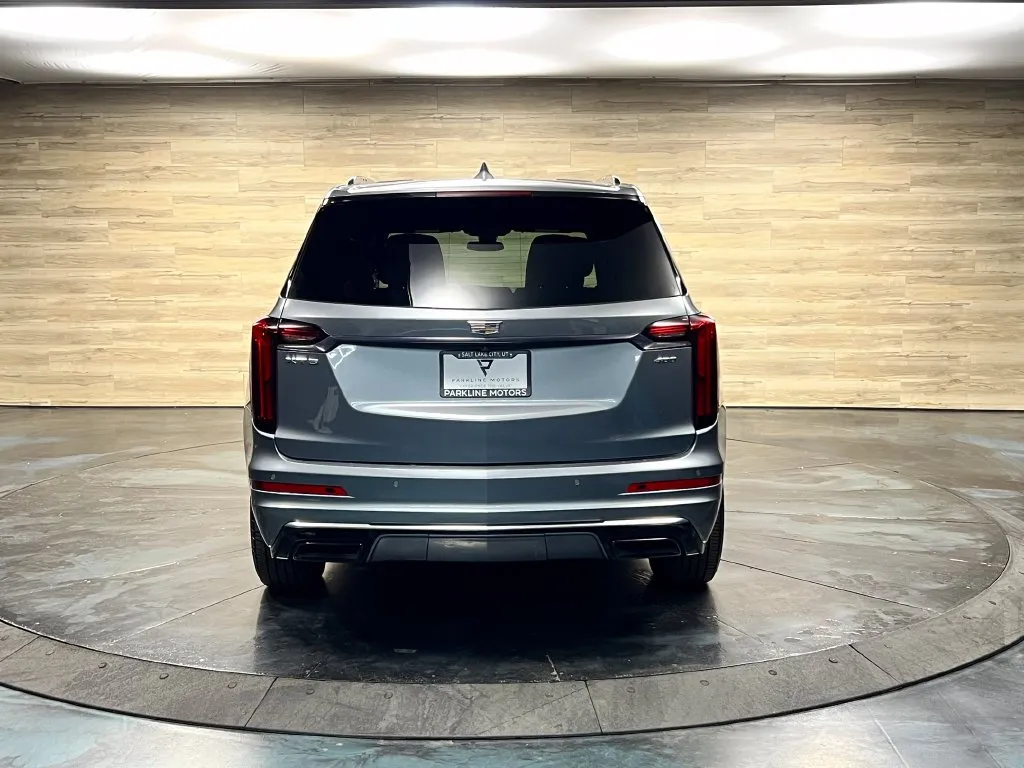 Cadillac XT6 photo 18