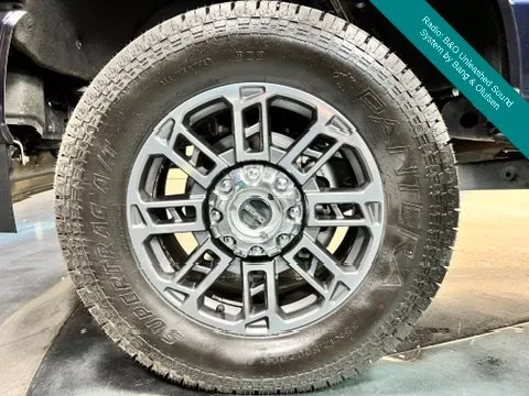 Ford F350SD photo 8