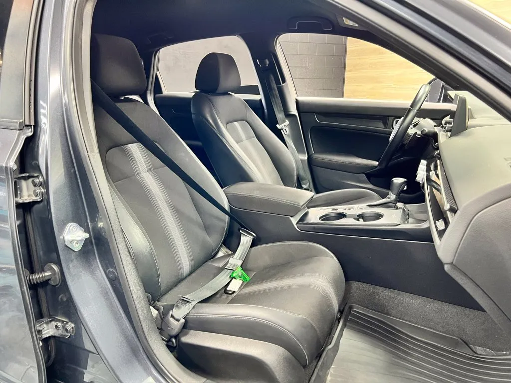 Honda Civic photo 7