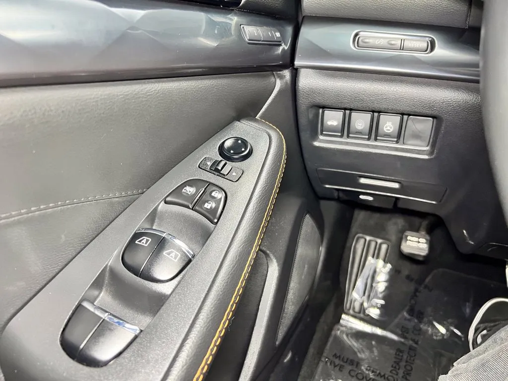 Nissan Maxima photo 22