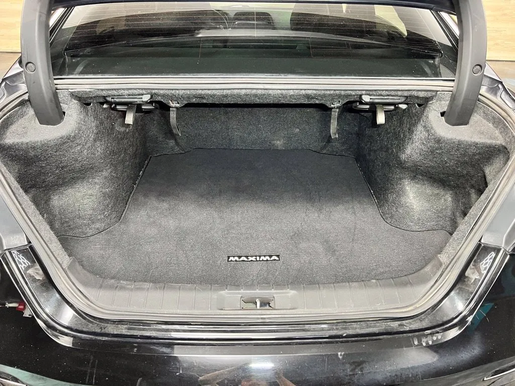 Nissan Maxima photo 19