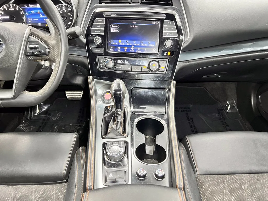 Nissan Maxima photo 13