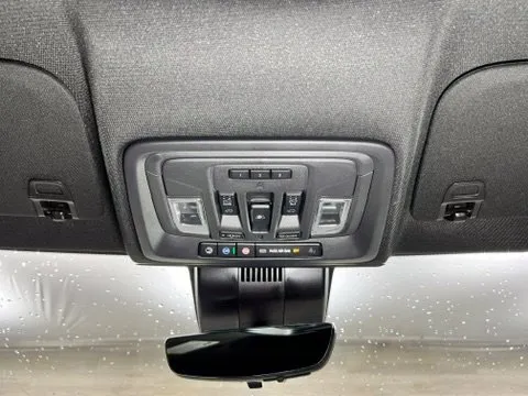 Chevrolet Silverado photo 23