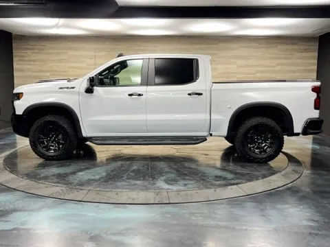 Chevrolet Silverado photo 21