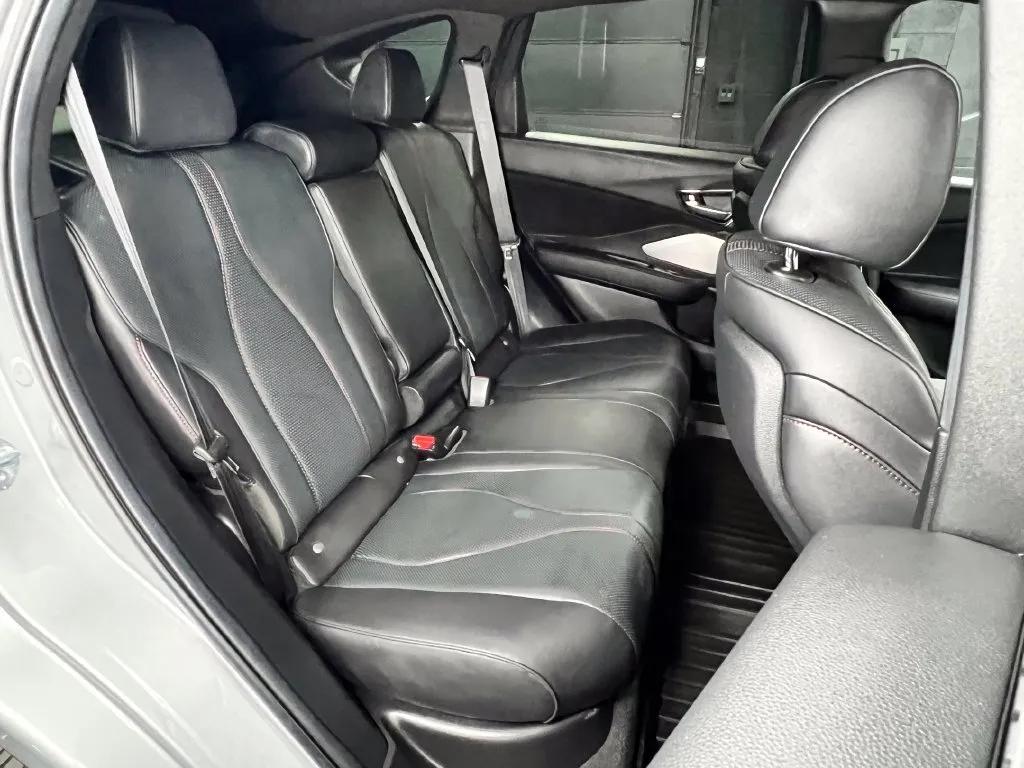 Acura RDX photo 16