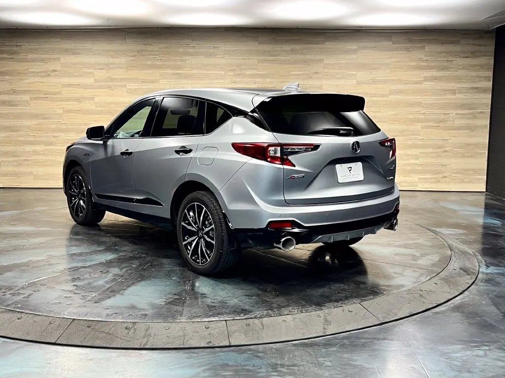 Acura RDX photo 11